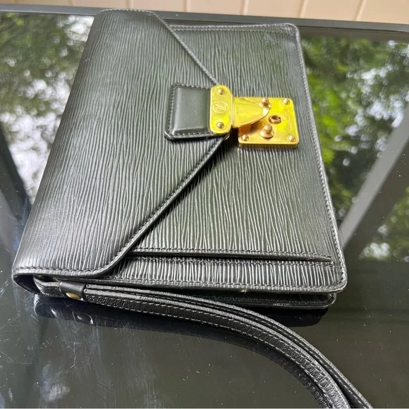 Louis Vuitton Epi Sellier - Picture 11 of 12